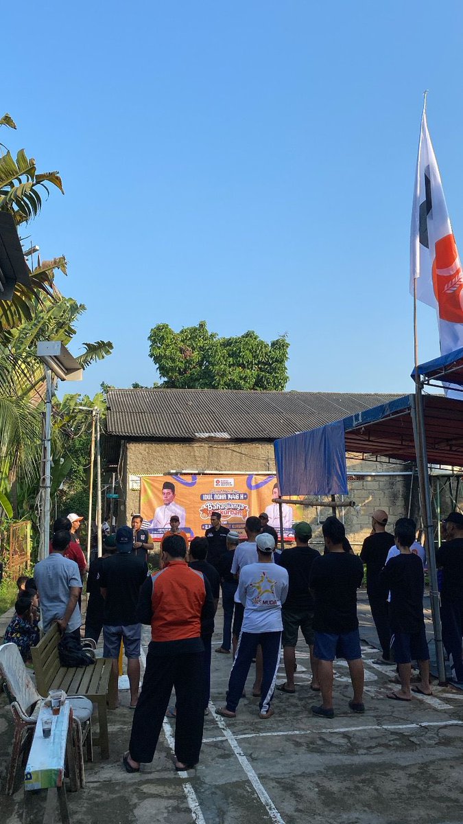 Bismillahi, Allahu Akbar. Kembali berkesempatan menyembelih hewan qurban. Semoga amal ibadah dan kurban kita diterima oleh Allah SWT.