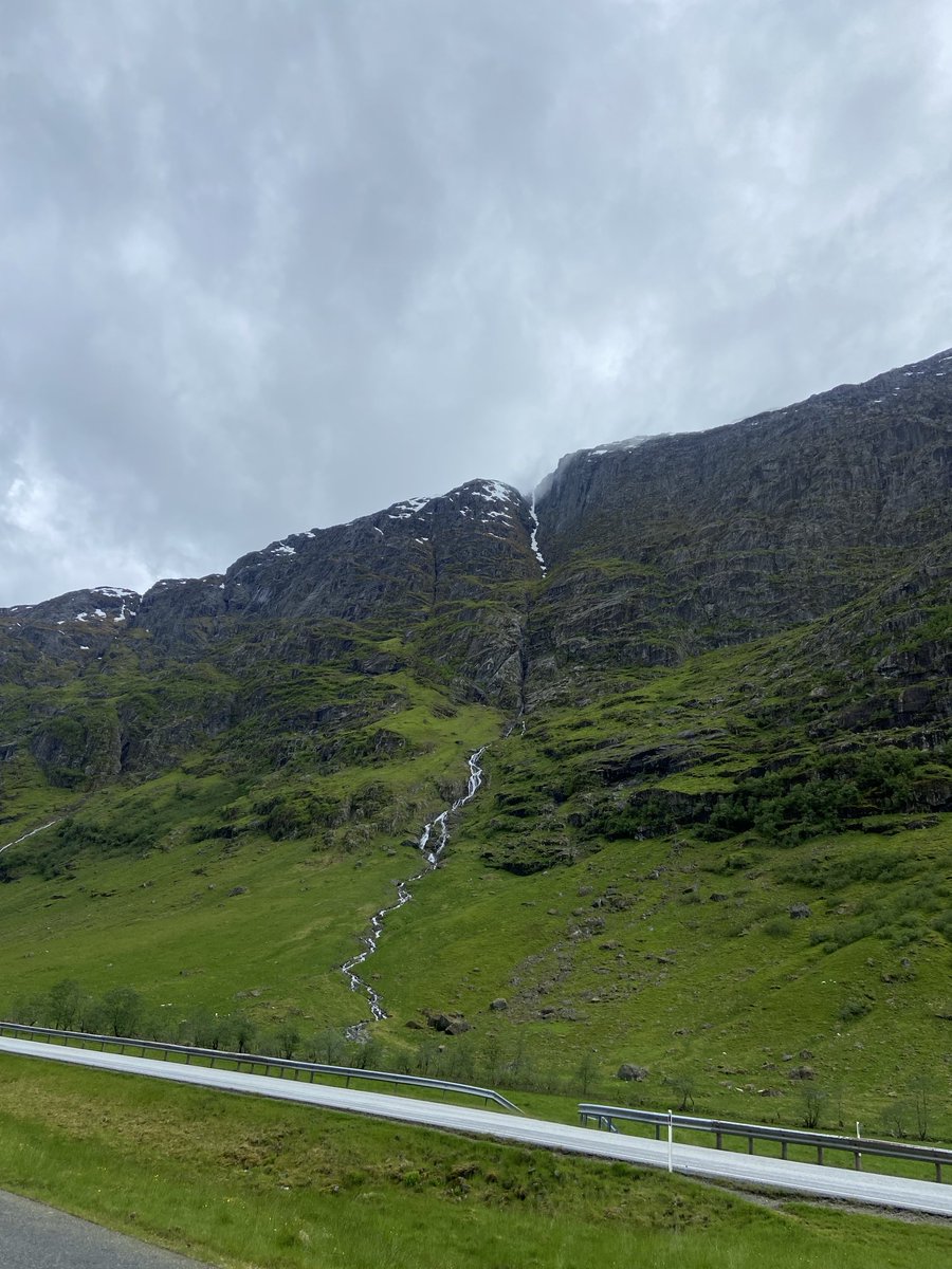 Mark Rowe tweet media