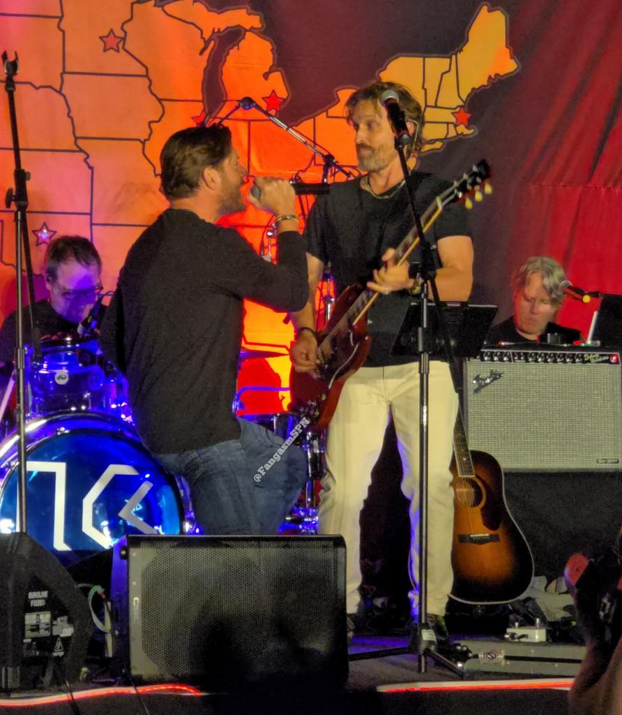 .<a href="/JensenAckles/">Jensen Ackles</a> <a href="/RobBenedict/">Rob Benedict</a> #Robsen #SPNOKC