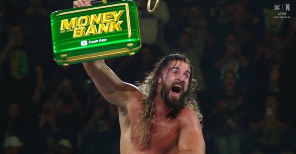 LycanRocks25 tweet media