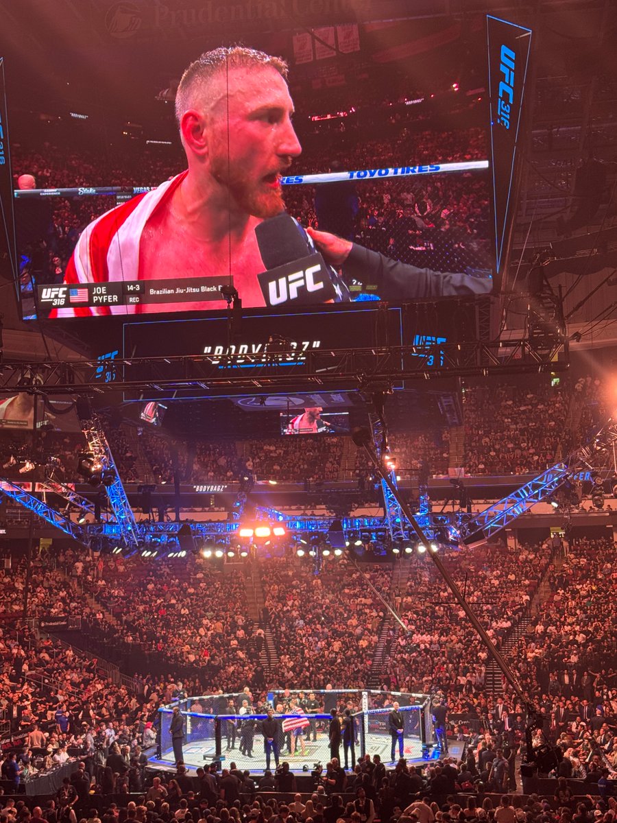 Excited to be here for <a href="/ufc/">UFC</a> 316 courtesy of <a href="/vspass/">VaynerSports Pass</a>!!!!
Great win by <a href="/joe_pyfer96/">Bodybagz_Pyfer</a>
