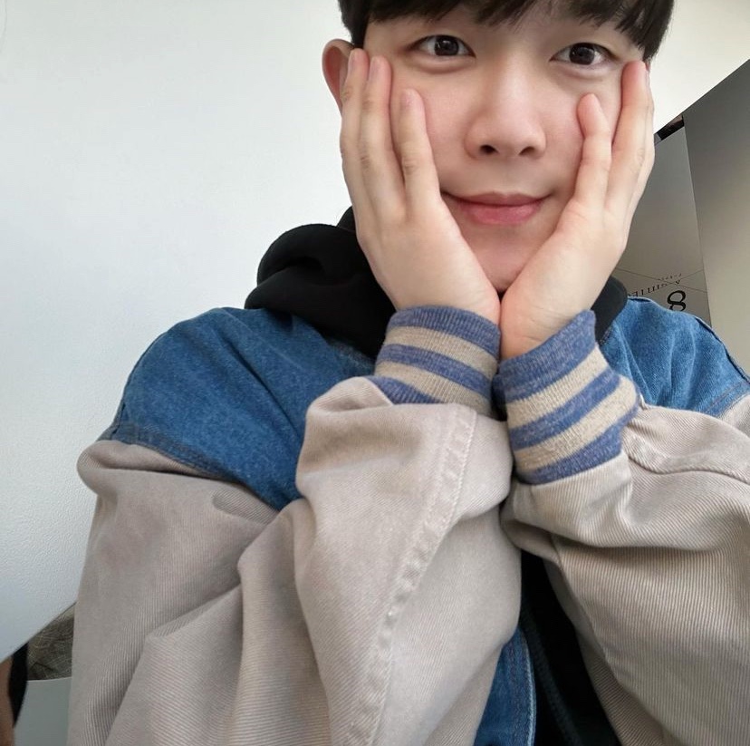 UpdateKBoys's tweet photo. 🎉🎂 Feliz aniversário para o Nason (ex-CHECKMATE) que hoje completa 30 anos!
#HAPPYNASONDAY
#NASON #네이슨 https://t.co/EZTOEGWdez