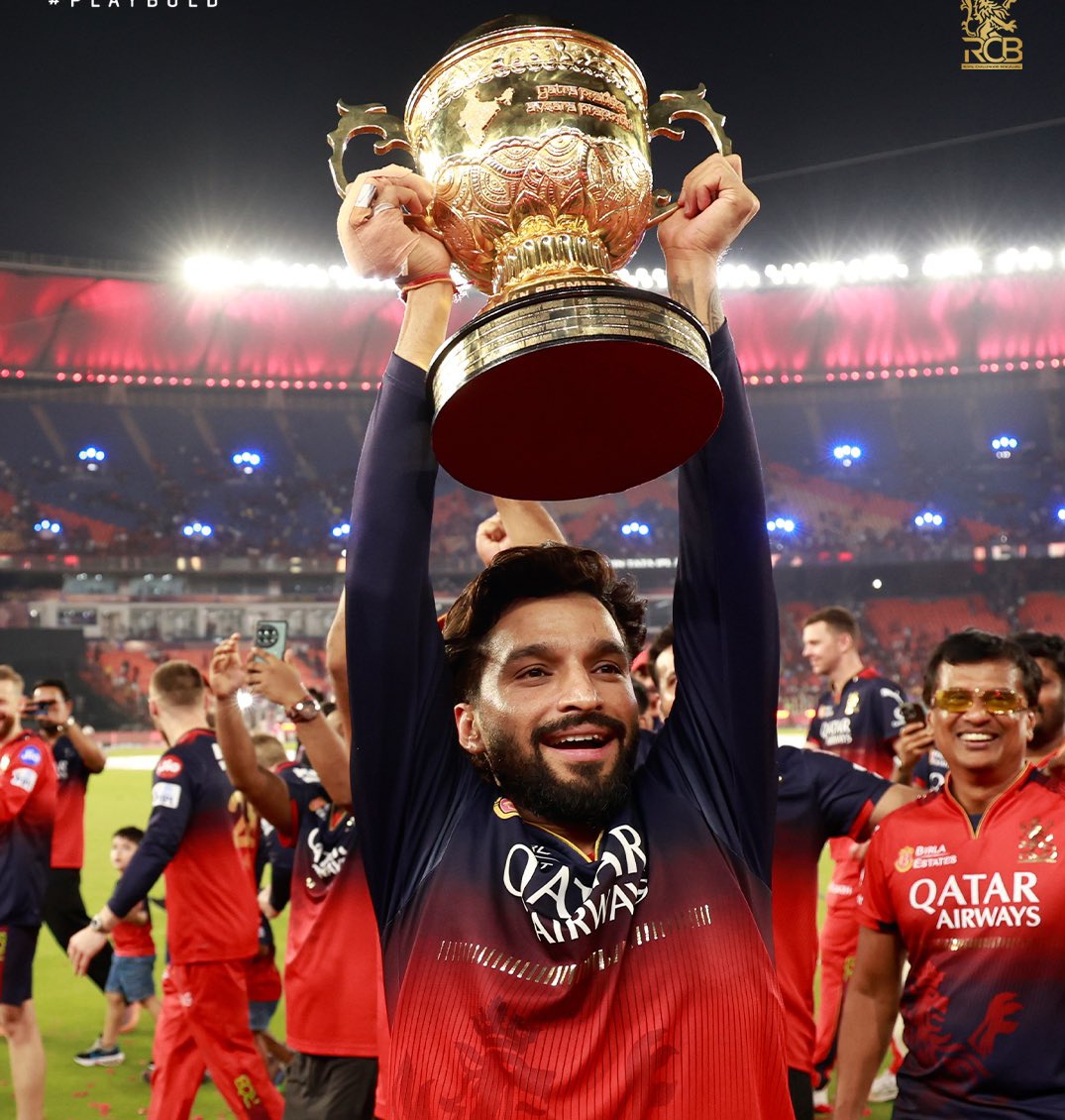 sushfied18's tweet photo. 🚨 RAJAT PATIDAR AS INDIA'S WHITE BALL CAPTAIN 🚨

- RAJAT PATIDAR now officially Joined India's white ball Captaincy race. (TOI) https://t.co/0SqFzzHuEu