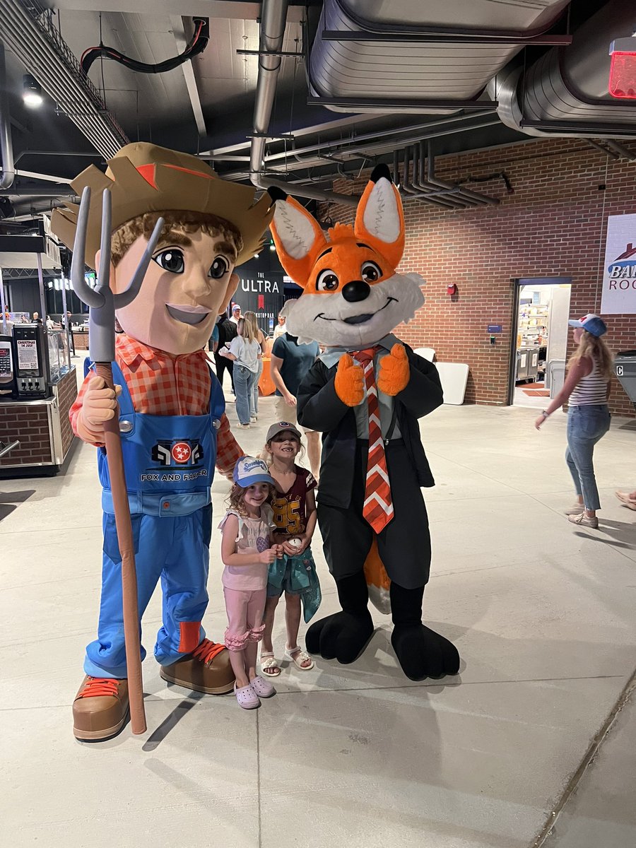 foxandfarmer's tweet image. 