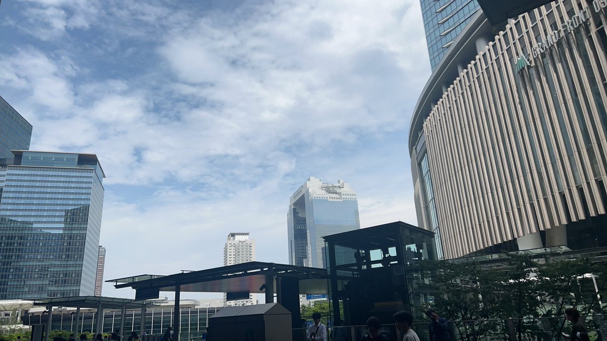 HKayakaho's tweet photo. 大阪都会‼️ https://t.co/OUxiuBH89M