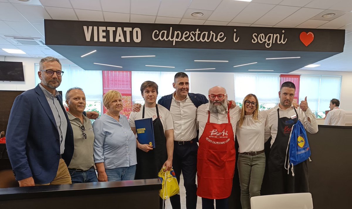 Lidl rilancia il suo impegno con Pizzaut… mariosassi.it/lidl-rilancia-… <a href="/dariodivico/">dario di vico</a>
