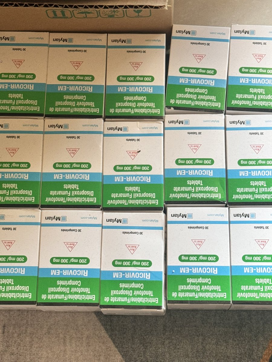 PrEP現貨最新效期剛請小幫手拿回來
要打砲PrEP不能省
最近真的好缺貨
含boss透過各種關係才拿到這麽一丁點
先轉帳先贏❤️
各種破爛商品歡迎私訊
#有購買有轉貼含Boss送洨禮物唷