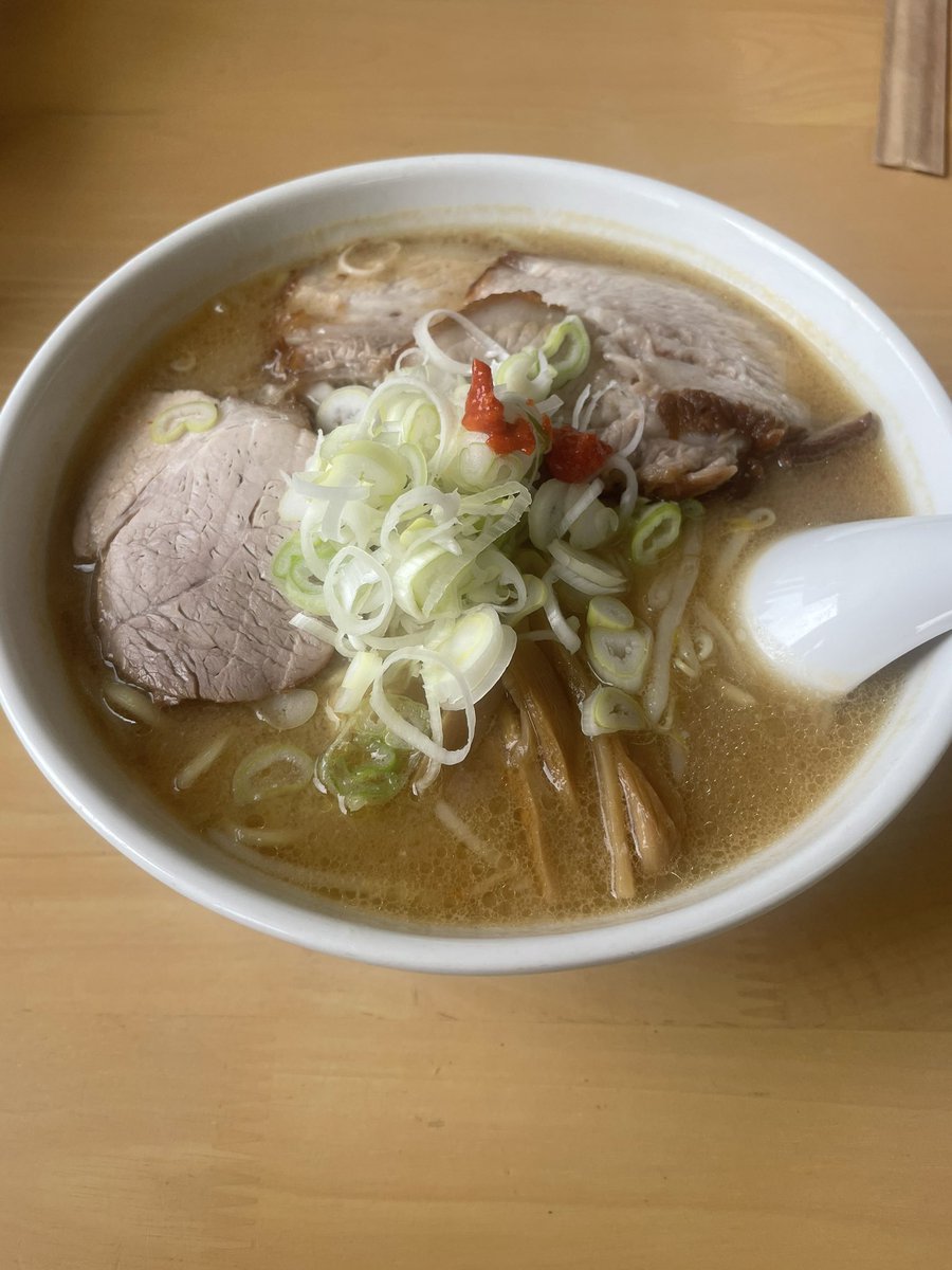 jun51880138's tweet photo. 飯食べて、今週末の宮城の為に魔界へ出陣🤗✨#ねもと屋 https://t.co/WrIj04zimD