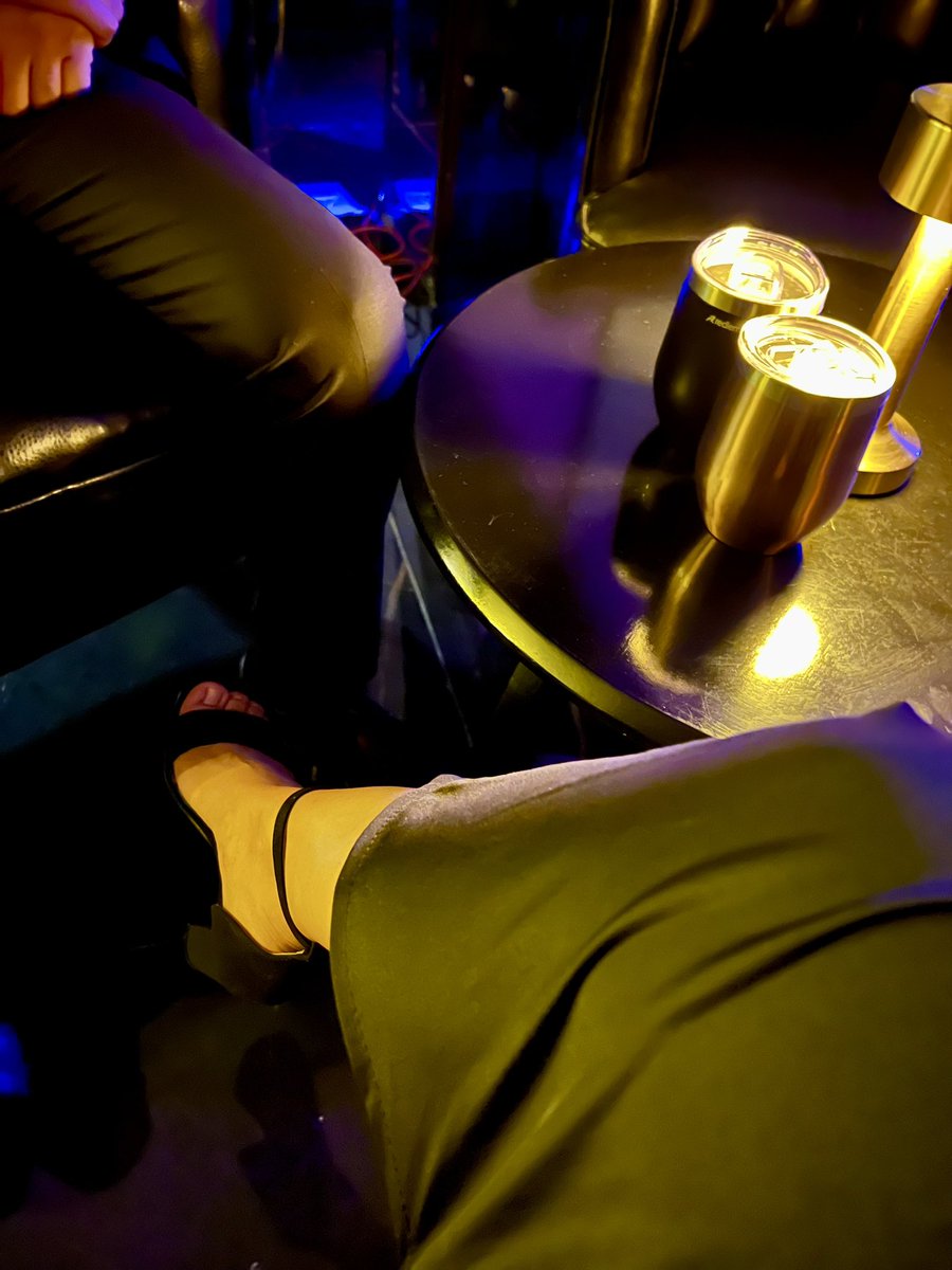 Llegando a la inauguración de <a href="/black_clubsw/">black_club</a> <a href="/TheLustSociety/">The Lust Society Parties Mx</a>