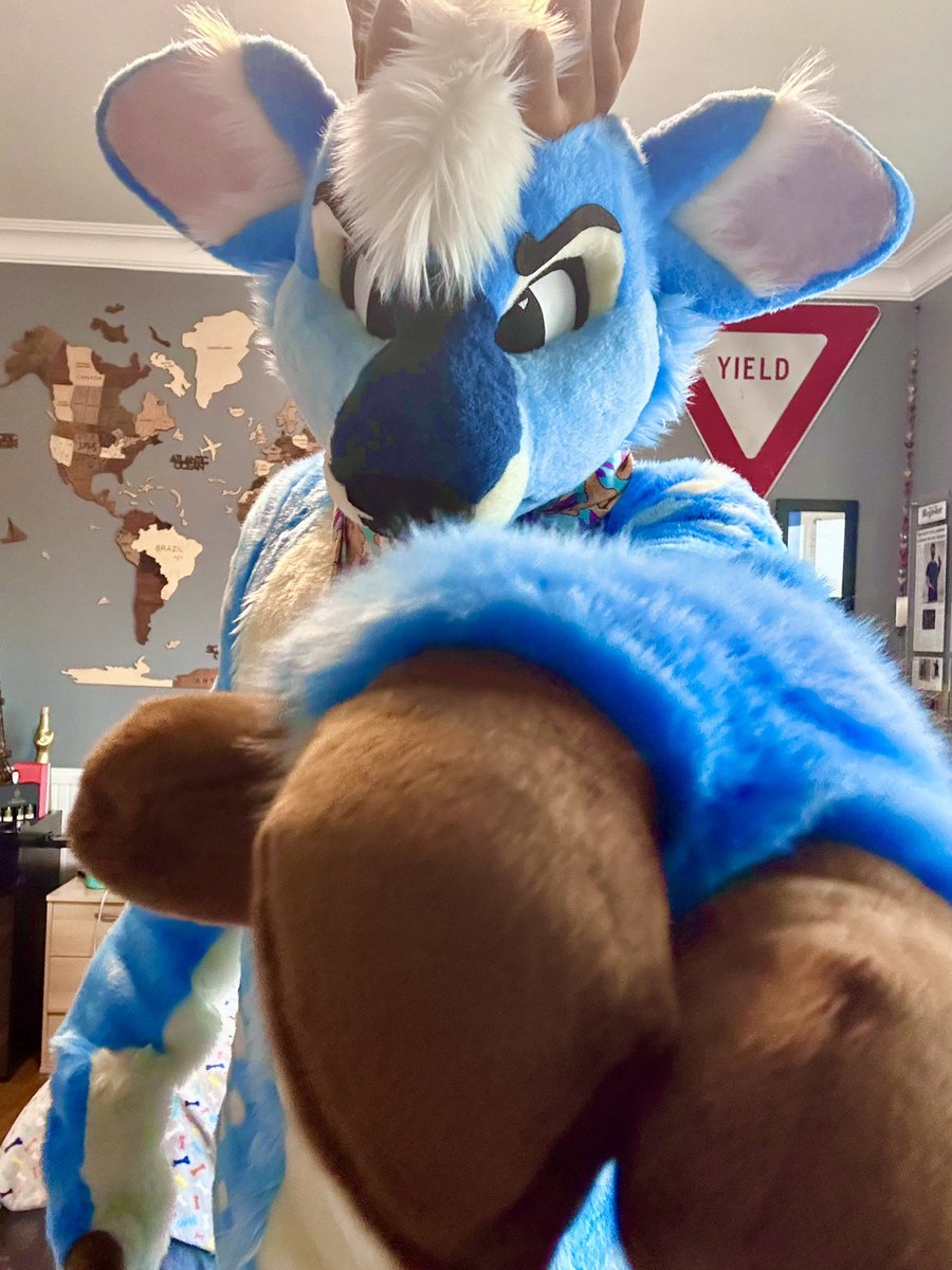 THAT WASNT VERY PRIDE OF YOU!

IM CALLING THE GAY POLICE!