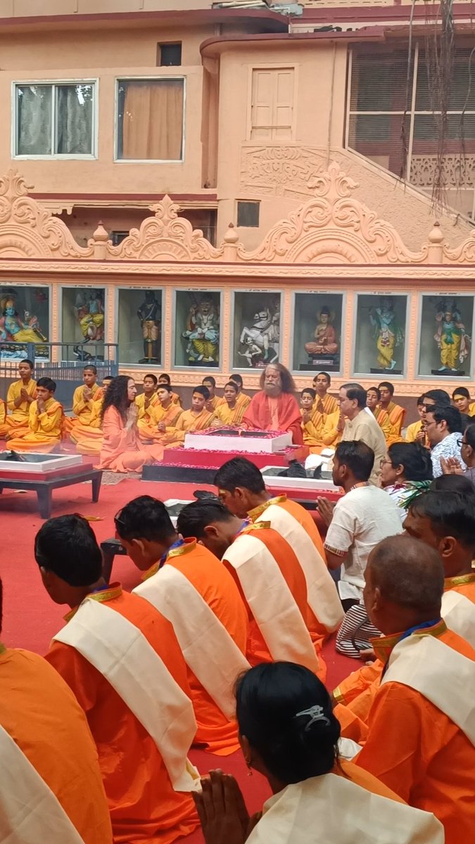 WASH Alliance (@wash_alliance) on Twitter photo Our Ganga Awareness and Aarti Training Workshop with <a href="/cleanganganmcg/">Namami Gange</a> began today at #GIWA 's headquarters <a href="/ParmarthNiketan/">Parmarth Niketan</a> with the blessings of our Co-founder Param <a href="/PujyaSwamiji/">Pujya Swamiji</a> and <a href="/SadhviBhagawati/">Sadhvi Bhagawati Saraswati</a> ji. Our Ganga Awareness and Aarti Training Workshop with <a href="/cleanganganmcg/">Namami Gange</a> began today at #GIWA 's headquarters <a href="/ParmarthNiketan/">Parmarth Niketan</a> with the blessings of our Co-founder Param <a href="/PujyaSwamiji/">Pujya Swamiji</a> and <a href="/SadhviBhagawati/">Sadhvi Bhagawati Saraswati</a> ji.