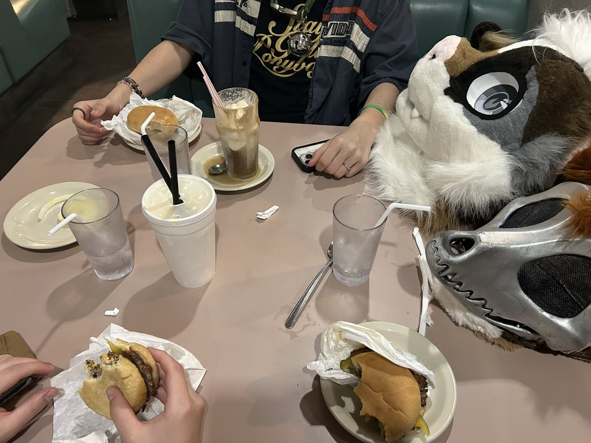 AUGM3NTD34TH's tweet photo. as our first public suiting comes to an end, i have to say we’ve met some of the sweetest people ever. so grateful for everyone who took pictures with us and made us feel loved and accepted 🐾💞 https://t.co/EJwGcxVQ7n