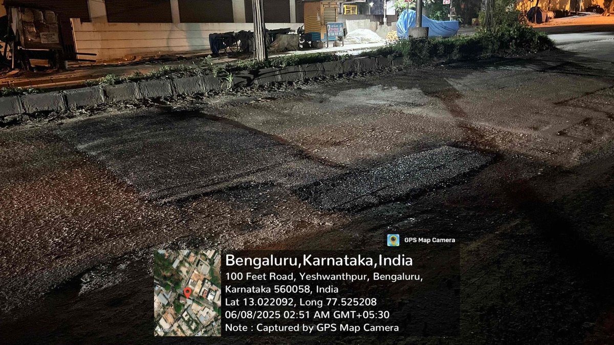 Potholes filled in SM Road from Gangamma circle towards Jalahalli Cross by RI Dasarahalli division, #dasarahalli zone.

#BBMP #BBMPCares #DKShivakumar #bbmpchiefcommissioner