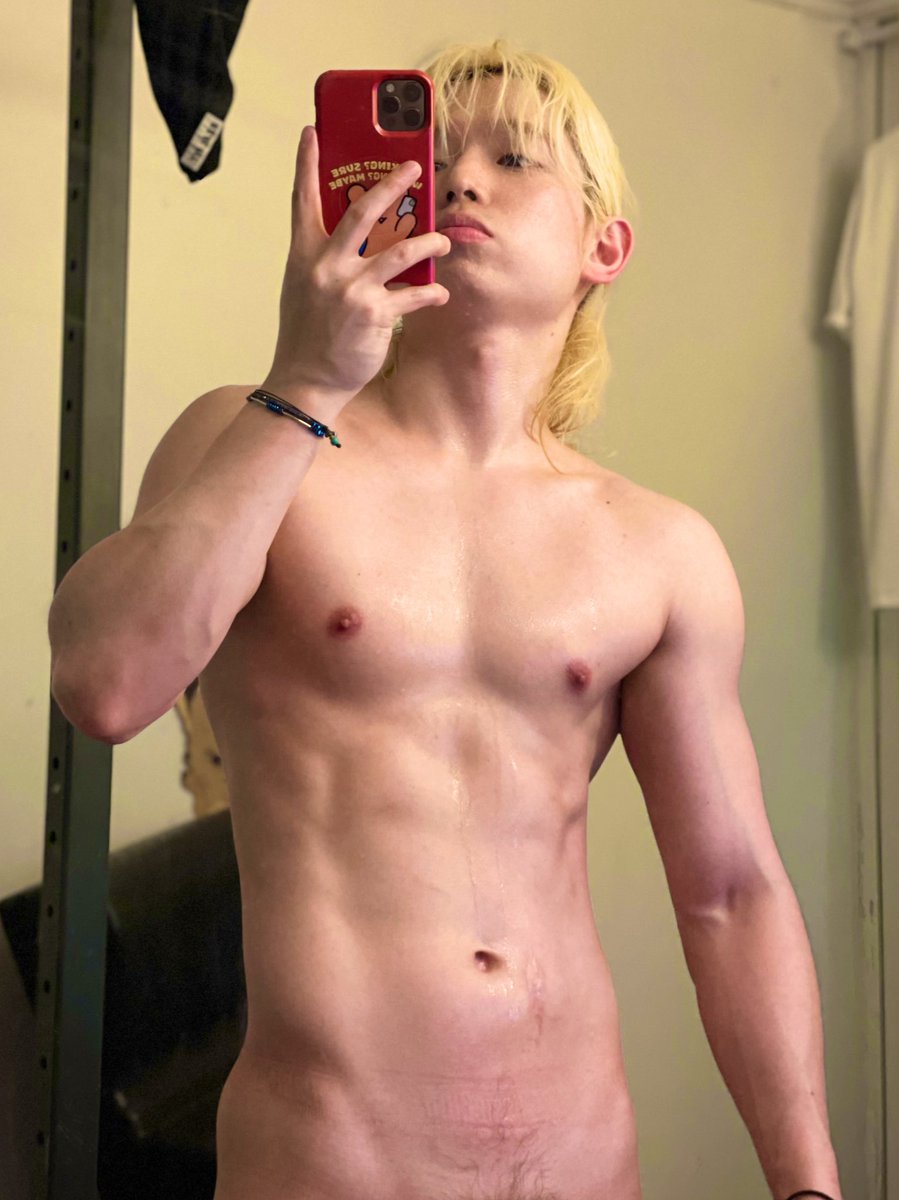 어디 운동했게?

#koreanboy #바디체크 #장발남자 #美少年 #イケメン #หนุ่มหล่อ #ฟิตเนส #筋トレ #健康 #フィットネス #娘炮