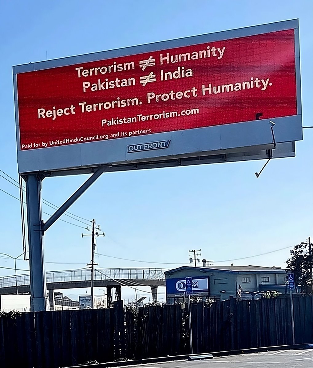 AdityaRajKaul's tweet photo. Hindus of Bay Area, United States unite to raise awareness about Pakistan sponsored Pahalgam terror attack in Kashmir where 26 Hindus were massacred. Billboard campaign launched by @UHC_Media for innocent victims to demand justice. #PahalgamAttack #StandAgainstTerrorism 🇮🇳🇺🇸🕯️ https://t.co/MCdqPnV0up