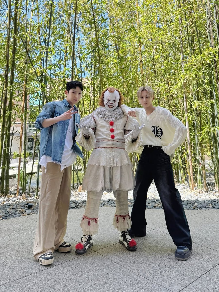 SUNOO AND JUNGWON WITH PENNYWISE???? 😭