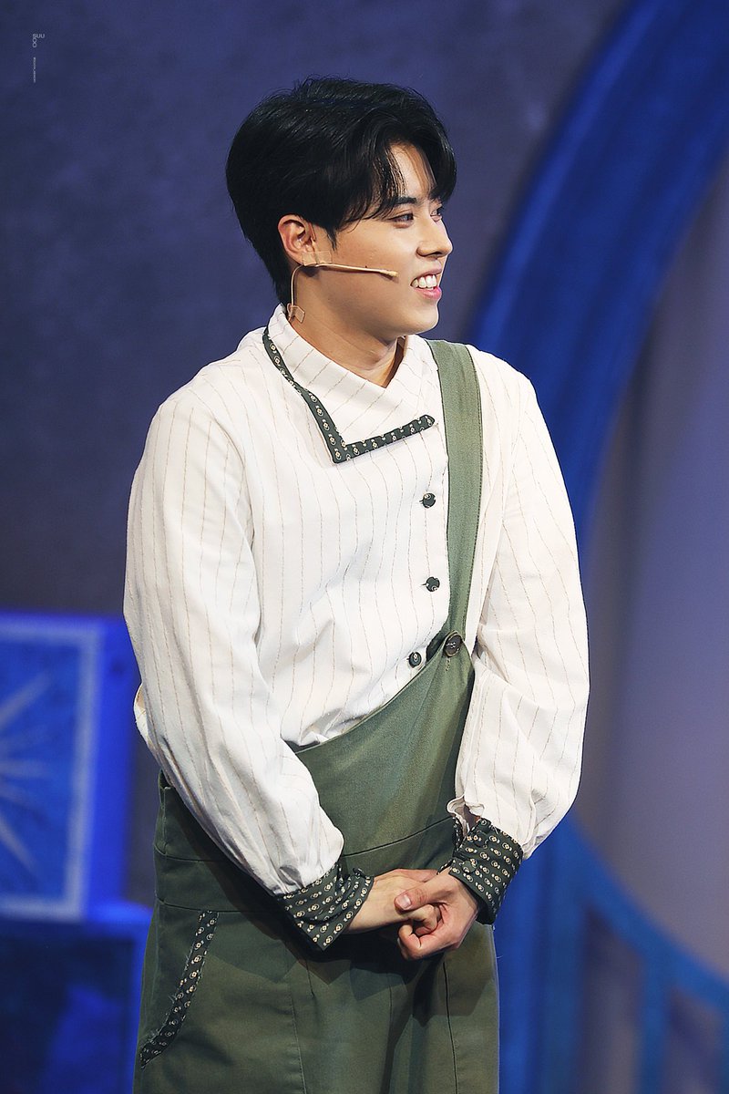 sooya_memory's tweet photo. 20250607낮 이솝이야기 무대인사
김태환(Whisper 바람) https://t.co/9FIDx5JyiR