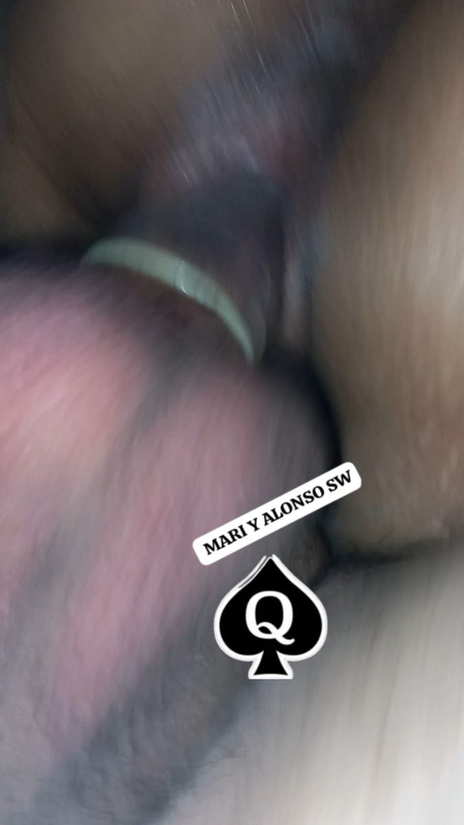 MyASWBog's tweet photo. Así de rico le #dimos su #buena #clavada como le #gusta sentir dos $vergas #dentro una en la #boca y la otra en su #chochita, muy #complaciente mi #putiesposa y muy #satisfechos sus dos #machos😈😈😈 https://t.co/pWRUpiqjUb