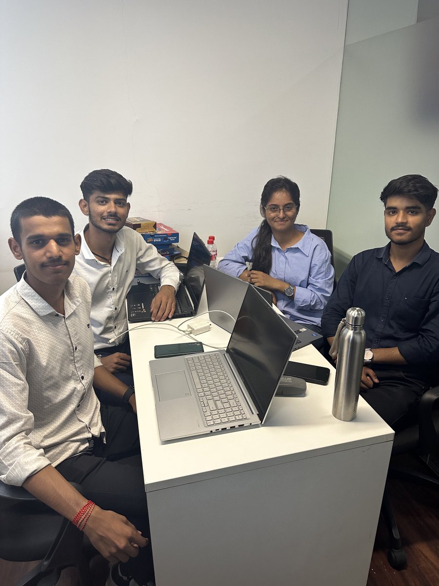 smitmakesense's tweet photo. These folks travelled 60KM just to attend their first-ever Web3 Dev Camp

That’s not just commitment,
that’s pure passion

This… this is what it means to be a real builder

And yeah, I’m just standing here, soaking it all in… feeling inspired

@StoryEcosystem  @StoryBuildersIN https://t.co/QoGKcjGzkm