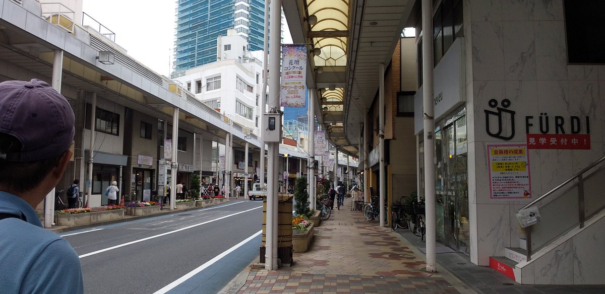 hanabata72's tweet photo. 🚃🚶☁ 小岩駅 #駅ハイ #ぶらり小岩下町情緒と花菖蒲の名所を訪ねる https://t.co/MyKEoO4zJh