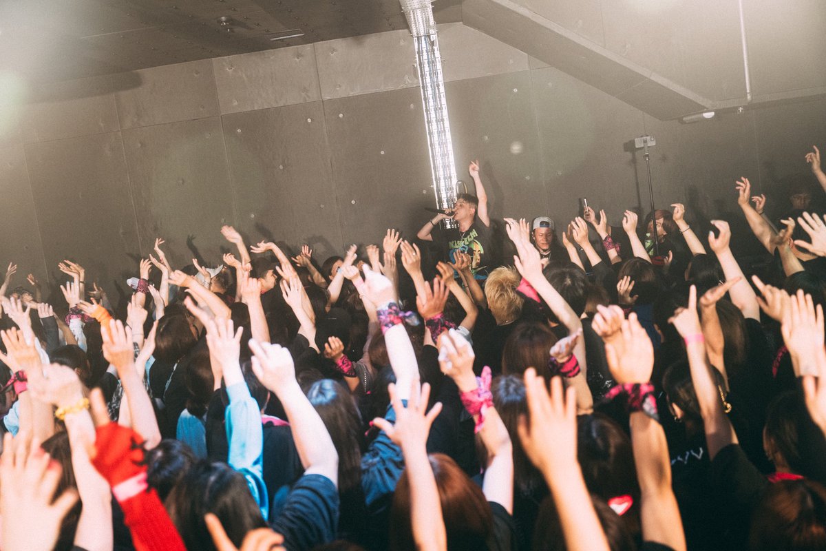 ⁡“BACK TO AGF” TOUR 2025
at 松山 WStudioRED
⁡
8公演目、Novel Core史上初の四国上陸！松山！
超絶燃やしたな！！最高に楽しかったよ！ありがとう🔥
⁡
全17公演中、14公演を占めるDJセットも先週の岐阜公演で折り返し、いよいよハウスバンド・THE WILL