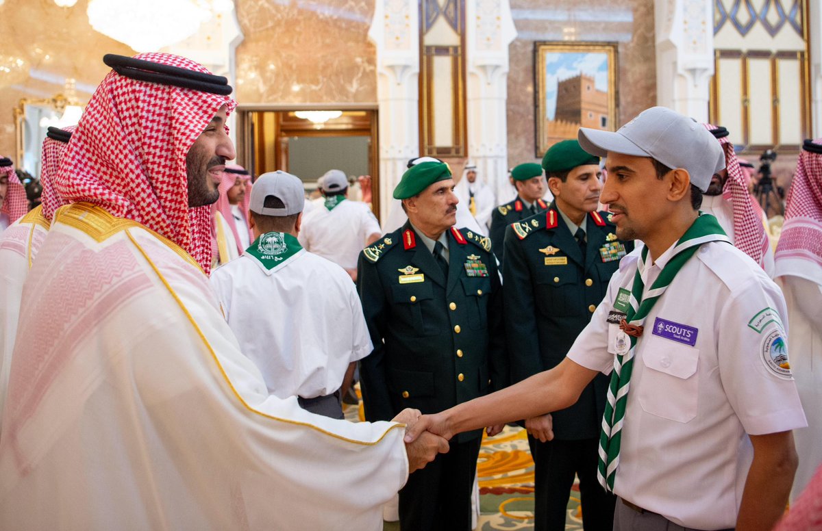 abdald's tweet photo. تشرفت بالسلام على سيدي سمو ولي العهد رئيس مجلس الوزراء صاحب السمو الملكي الأمير محمد بن سلمان في حفل استقبال المهنئين بعيد الأضحى المبارك في قصر منى https://t.co/Vby5becfOw