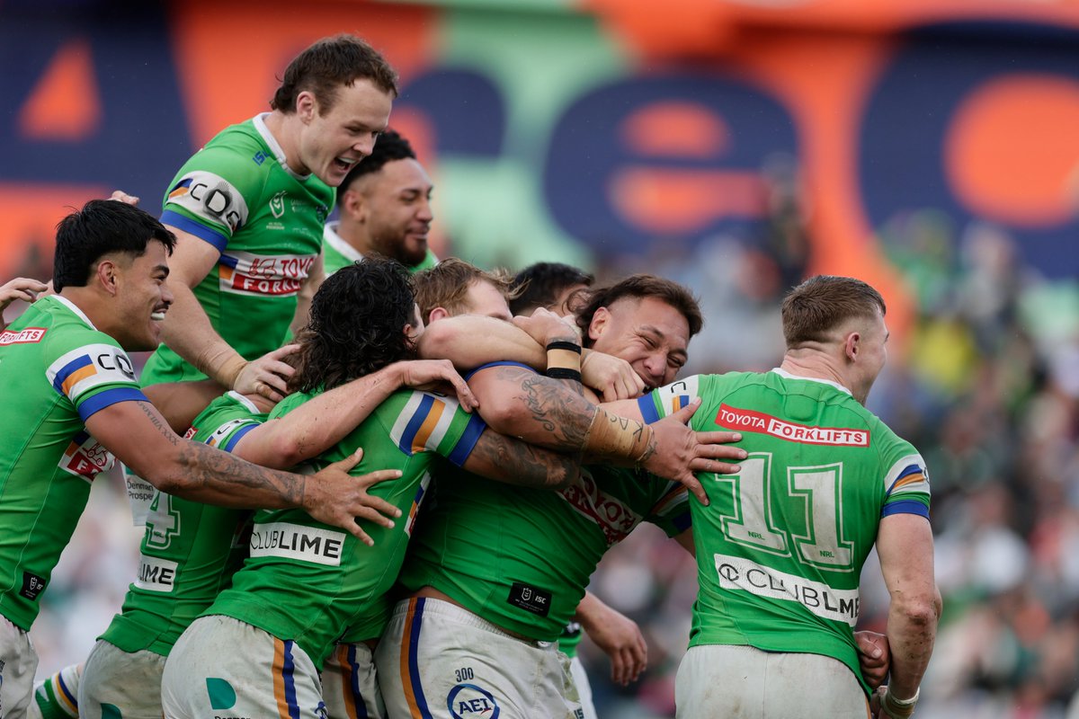 RaidersCanberra's tweet image. 💚💚💚

#WeAreRaiders #Papa319