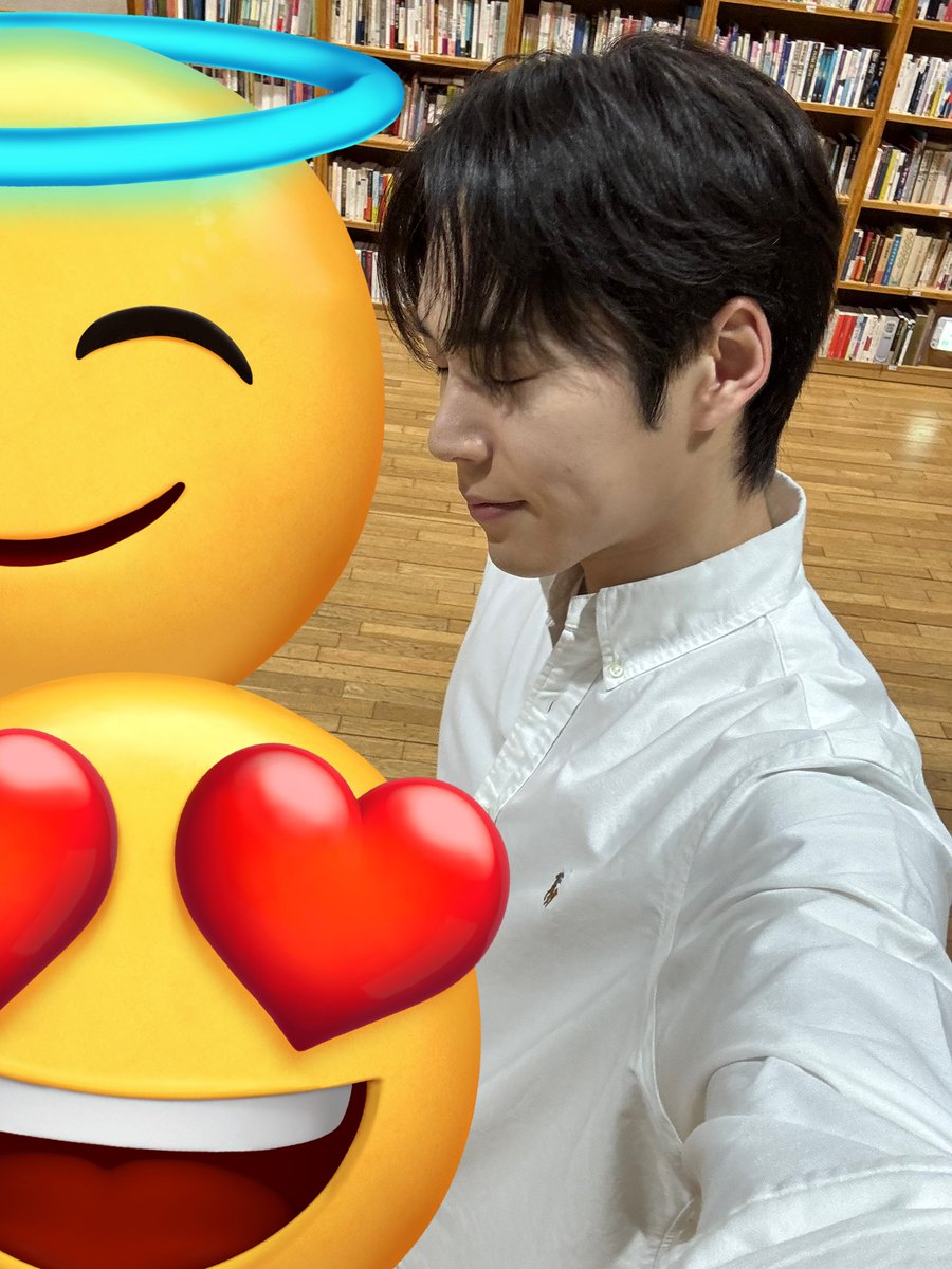 west_cu's tweet photo. 왕자님이잖앙💛💛💛💛💛💛💛💛💛💛💛 https://t.co/LIzjS5tOzk