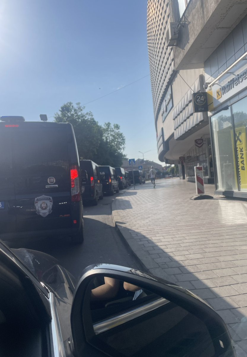 Sve je okej, sasvim običan izborni dan u Zaječaru…