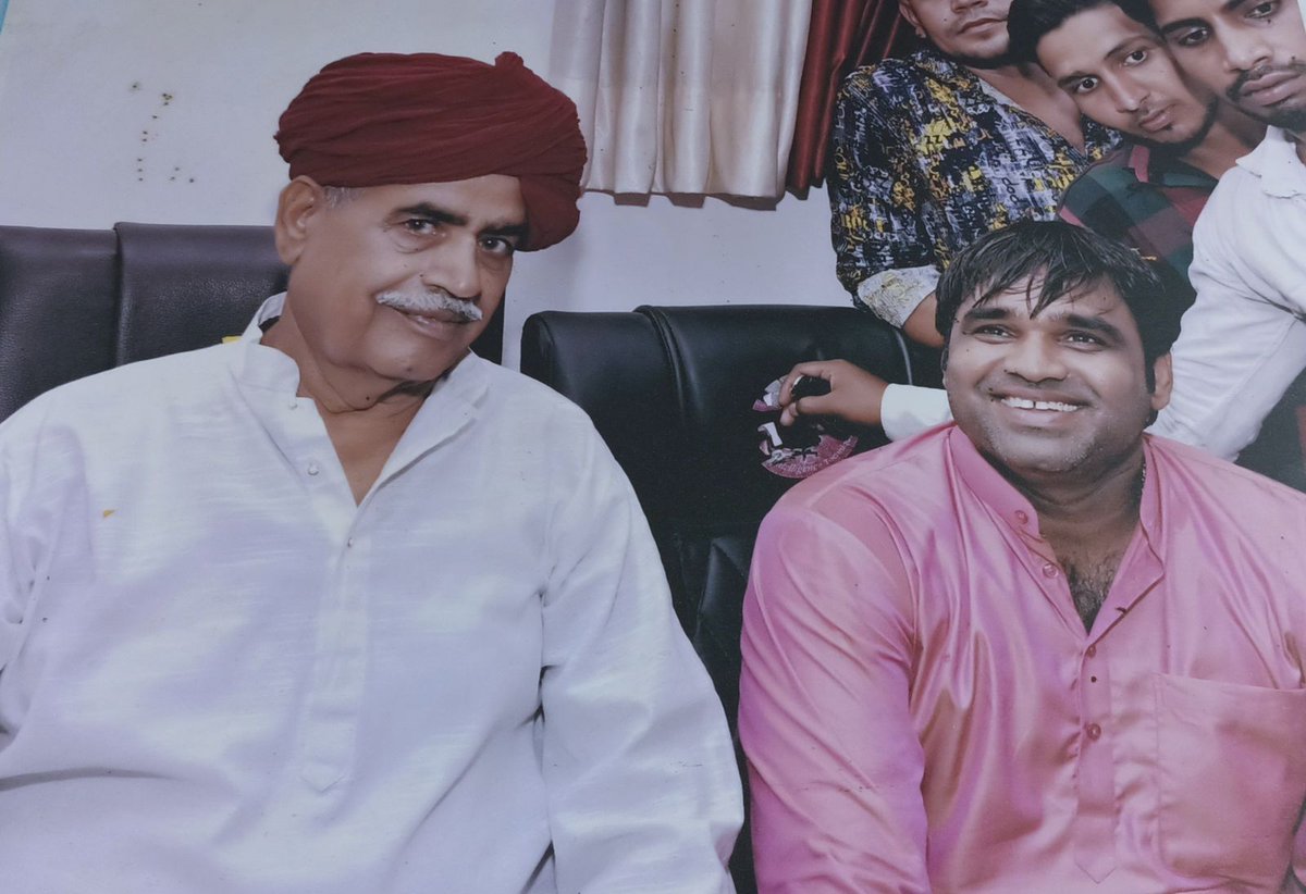 Ravindra Bhati Gurjar (@ravinder_aspk) on Twitter photo рдЧреБрд░реНрдЬрд░ рдорд╣рд╛рдкрдВрдЪрд╛рдпрдд
ЁЯУНрдкреАрд▓реВрдкреБрд░рд╛
рд╕рдорд╛рдЬ рдХреЗ рдЕрд╕реНрддрд┐рддреНрд╡ рдФрд░ рдЕрдзрд┐рдХрд╛рд░реЛрдВ рдХреА рд▓рдбрд╝рд╛рдИ рдореЗрдВ рд░рд╛рд╖реНрдЯреНрд░реАрдп рдЧреБрд░реНрдЬрд░ рд╕реНрд╡рд╛рднрд┐рдорд╛рди рд╕рдВрдШрд░реНрд╖ рд╕рдорд┐рддрд┐ рдЧреБрд░реНрдЬрд░ рдорд╣рд╛рдкрдВрдЪрд╛рдпрдд рдореИрдВ рдЕрдкрдирд╛ рдкреВрд░реНрдг рд╕рдорд░реНрдерди рджреЗрддреА рд╣реИред
рд╕рдорд╛рдЬ рдХреЛ рдореБрдЦреНрдп рдзрд╛рд░рд╛ рдореИрдВ рд▓рд╛рдиреЗ рдХреЗ рд▓рд┐рдП рдкреВрд░реЗ рджреЗрд╢ рдХрд╛ рдЧреБрд░реНрдЬрд░ рд╕рдорд╛рдЬ рдПрдХрдЬреБрдЯ рд╣реИред
рдЬрдп рдЧреБрд░реНрдЬрд░ рдПрдХрддрд╛
рдЬрдп рд╕рдорд╛рдЬ рдЧреБрд░реНрдЬрд░ рдорд╣рд╛рдкрдВрдЪрд╛рдпрдд
ЁЯУНрдкреАрд▓реВрдкреБрд░рд╛
рд╕рдорд╛рдЬ рдХреЗ рдЕрд╕реНрддрд┐рддреНрд╡ рдФрд░ рдЕрдзрд┐рдХрд╛рд░реЛрдВ рдХреА рд▓рдбрд╝рд╛рдИ рдореЗрдВ рд░рд╛рд╖реНрдЯреНрд░реАрдп рдЧреБрд░реНрдЬрд░ рд╕реНрд╡рд╛рднрд┐рдорд╛рди рд╕рдВрдШрд░реНрд╖ рд╕рдорд┐рддрд┐ рдЧреБрд░реНрдЬрд░ рдорд╣рд╛рдкрдВрдЪрд╛рдпрдд рдореИрдВ рдЕрдкрдирд╛ рдкреВрд░реНрдг рд╕рдорд░реНрдерди рджреЗрддреА рд╣реИред
рд╕рдорд╛рдЬ рдХреЛ рдореБрдЦреНрдп рдзрд╛рд░рд╛ рдореИрдВ рд▓рд╛рдиреЗ рдХреЗ рд▓рд┐рдП рдкреВрд░реЗ рджреЗрд╢ рдХрд╛ рдЧреБрд░реНрдЬрд░ рд╕рдорд╛рдЬ рдПрдХрдЬреБрдЯ рд╣реИред
рдЬрдп рдЧреБрд░реНрдЬрд░ рдПрдХрддрд╛
рдЬрдп рд╕рдорд╛рдЬ