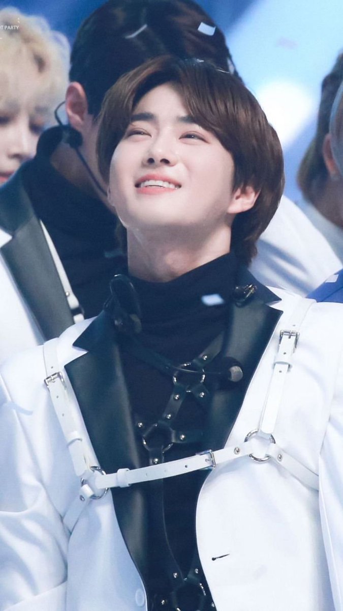 사랑하는 준면시🤍💙 #수호 #SUHO