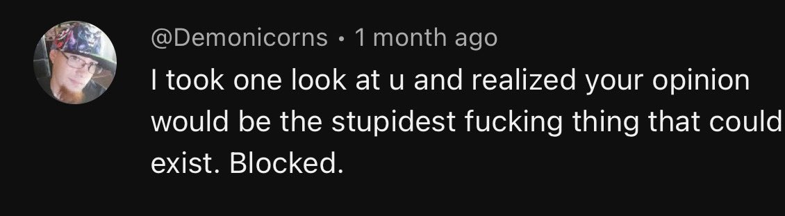 HalfMetalFox's tweet image. Why is it always dudes who look like this