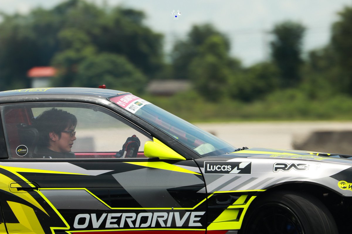 blahbiubiu's tweet photo. หล่อสัส

BUILD DRIFT CAR SHOW
#HappyBuildOnTrack
#BuildJakapan 
@JakeB4rever https://t.co/nUWqEK4p1J
