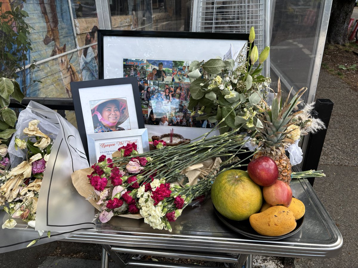 ちょっと前だけど、ミシュランガイドに載ってるthe lunch lady 行ってきた！いつか本場のストリートフードで食べてみたい。