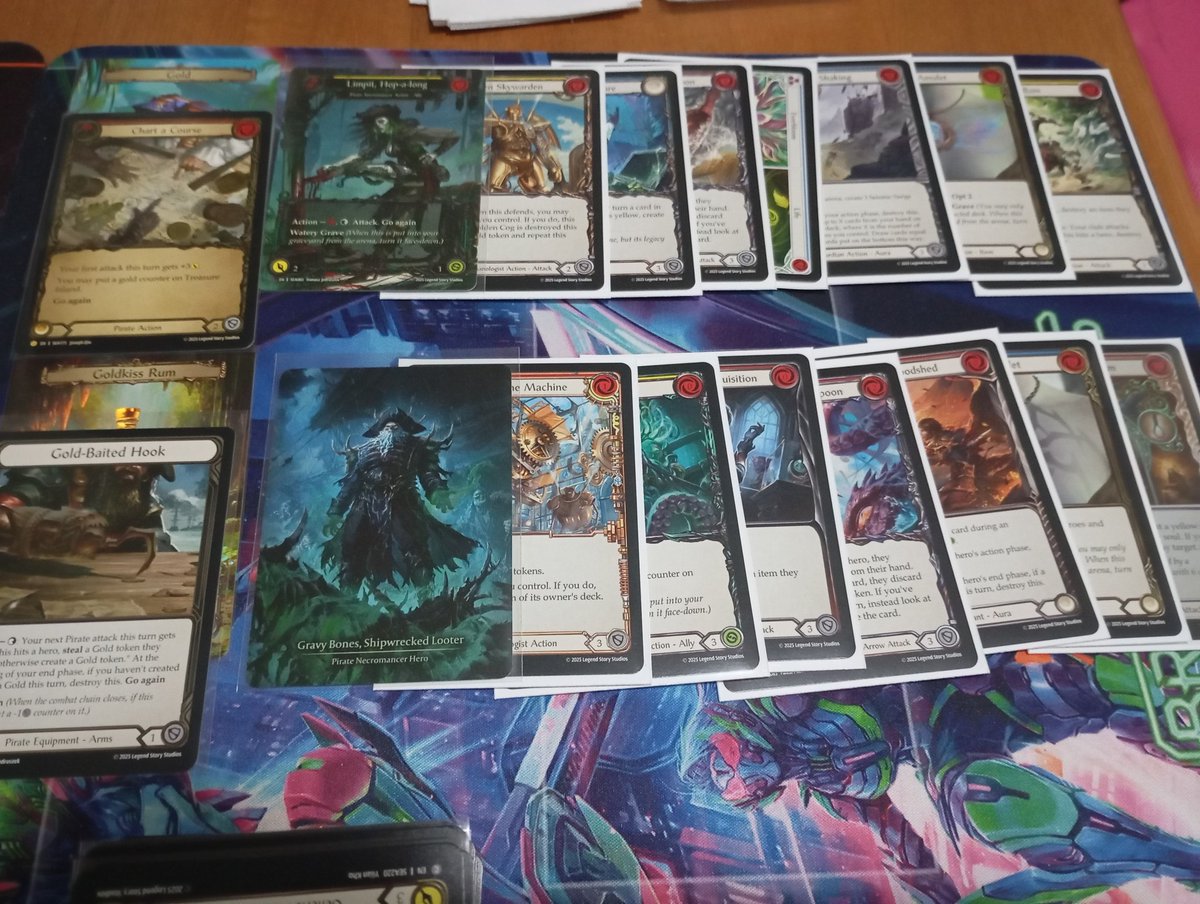 FaBEdChan's tweet image. Box break battle with the missus. Mine on the left, hers on the right (adult Gravy Marvel), safe to say she won? 🤔😅🔥🥵