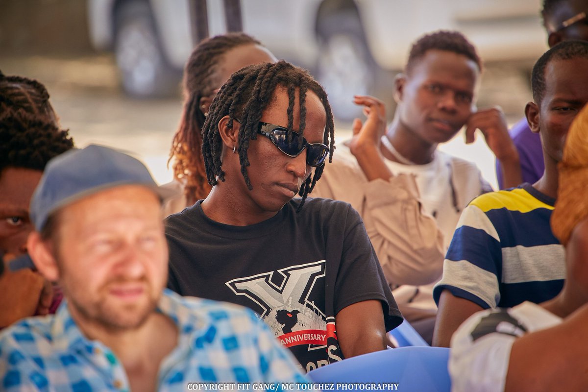 PascalKito1's tweet image. Being surrounded by 200 inspiring youth and community members, all coming together to share, create, and heal, was deeply moving.
@Easy_fitgang
#KakumaConnect #CommunityHealing #YouthVoices #ArtForChange #SportsForHope #RefugeeLeadership #Kakuma