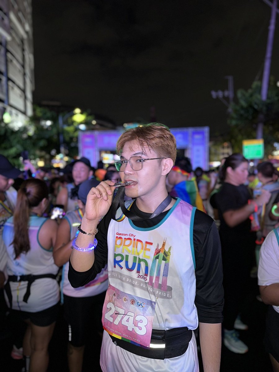 markccharlie's tweet photo. after run glow? post-run glow? you name it hahahah sana masundan ‘to! #PrideRun https://t.co/IL2ruMiuWl
