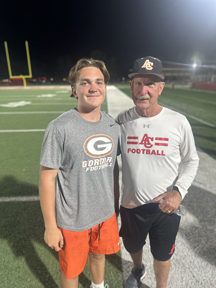 QBSilverIII's tweet photo. It was great finally meeting @CoachGehrts and @KelleyBeMoore. Enjoyed seeing the campus, facilities and competing in some drills. @firestormfb is creating something big. Excited to come back to see a game. #Rollstorm ✝️🙏 https://t.co/bAOx2EDELW