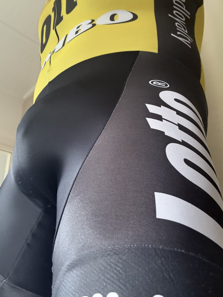 Goodmorning rise up, shiny people