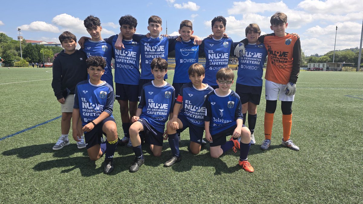 Ayer, los #EFOVinfantiles, participaron en el triangular organizado en #ElBerrón #queelritmonopare #EFOVtemporada2425 #PasiónAzul