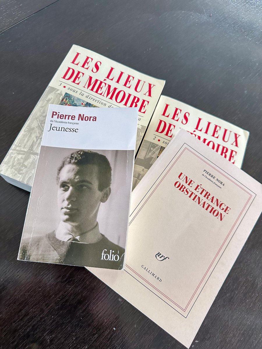 Luis Vassy (@lvassy) on Twitter photo Week-end lecture un peu spĂ©cial. TrĂšs Ă©mu de la disparition de Pierre Nora, que jâai lu avec passion durant mes annĂ©es dâĂ©tudiant Ă <a href="/sciencespo/">Sciences Po</a>. Heureux de retrouver la finesse de son intelligence en me replongeant dans les Lieux de mĂ©moire et ses textes plus personnels. Week-end lecture un peu spĂ©cial. TrĂšs Ă©mu de la disparition de Pierre Nora, que jâai lu avec passion durant mes annĂ©es dâĂ©tudiant Ă <a href="/sciencespo/">Sciences Po</a>. Heureux de retrouver la finesse de son intelligence en me replongeant dans les Lieux de mĂ©moire et ses textes plus personnels.