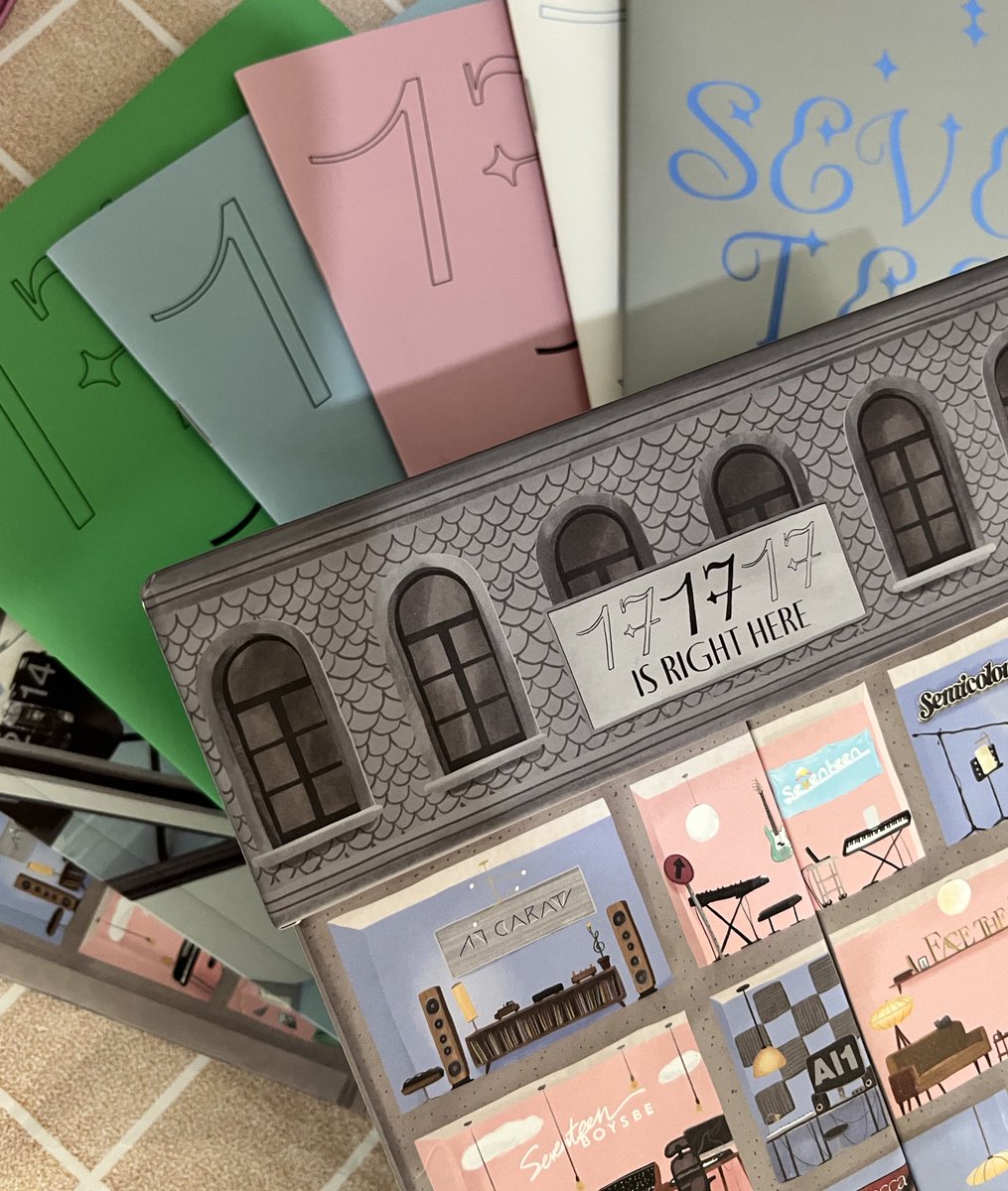 𐙚⋆°｡⋆♡ — #trizzy_mails 

my 17 is right here ‘hear’ ver album alr arrived safe and sound! kilig so much aaaa thank you so much ate <a href="/nadineydn_/">nadine | 雷</a> for the smooth transaction and freebies 🤍

#nyde_proofs