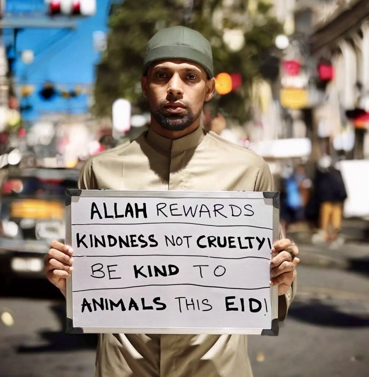 Altab Hossain, a vegan Muslim from Kolkata, has been fasting to urge his community to stop hurting animals in the name of sacrifice on #EidAlAdha.
I hope this bold, young man is safe.