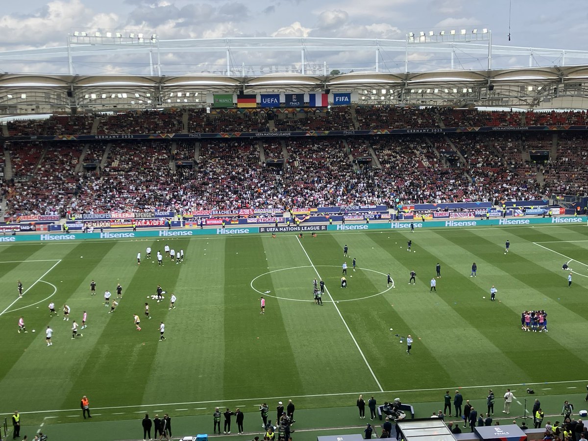 Nicolas Georgereau (@ngeorgereau) on Twitter photo đ#ALLFRA Ă Stuttgart <a href="/RTLFrance/">RTL France</a>. DĂ©fense modifiĂ©e Ă 100% par rapport Ă lâEspagne. 8 changements dans le 11 de dĂ©part. đ#ALLFRA Ă Stuttgart <a href="/RTLFrance/">RTL France</a>. DĂ©fense modifiĂ©e Ă 100% par rapport Ă lâEspagne. 8 changements dans le 11 de dĂ©part.