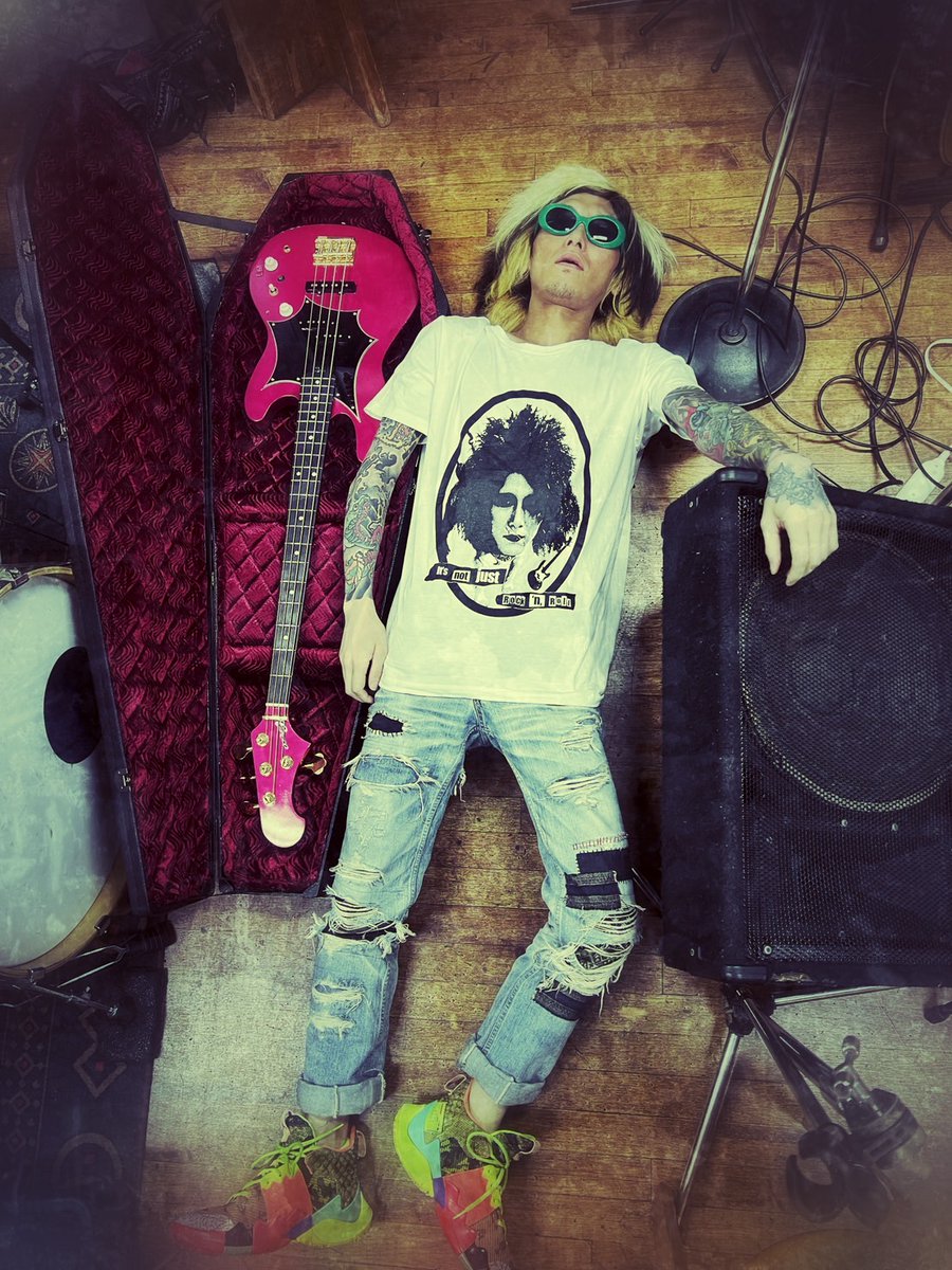 Rama_Amoeba's tweet image. アクリルスタンド完成!
2月に作ったSHINPEI40歳記念Tシャツもツアーに持っていきます。
6/11(水)名古屋ell.SIZE
6/12(木)大阪難波Mele
6/14(土)福岡LIVEHOUSE CB
6/15(日)佐賀RAG-G
6/28(土)吉祥寺ROCK JOINT GB
7/25(金)吉祥寺ROCK JOINT GB
7/27(日)the Groove TAKASAKI
お楽しみに!