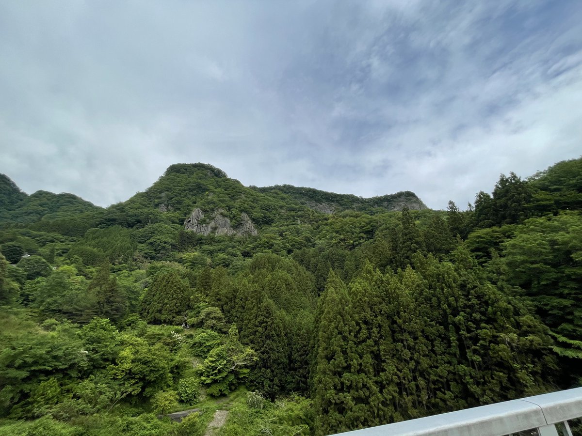 明日6/9は何と！
当店発着200kブルベ

筑西市から大子へ行くサイクリングイベントです🚴

BRM609千葉200奥久慈パノラマライン

真岡鉄道終着茂木駅から未成線を辿り
日本一美しい町那珂川町を経て大子へ

緑の奥久慈パノラマラインを疾走し里山を抜け筑波山を目指し帰路へ

存分にお楽しみ下さい❣️