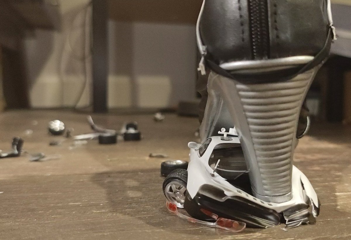 可爱小车

#giantess