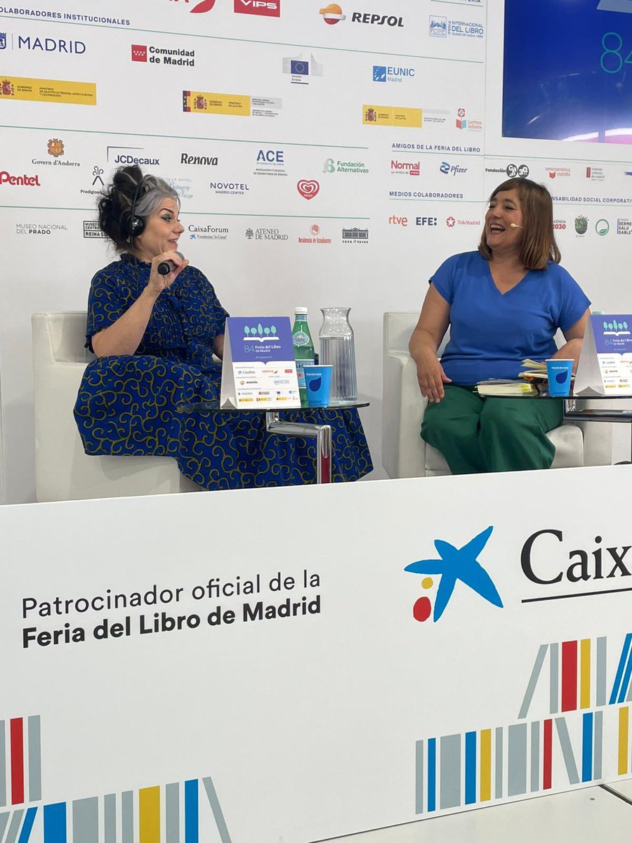 eva cruz (@evamasymas) on Twitter photo Pasar la mañana con Caitlin Moran, lo mejor del mes. Hablando de cómo el feminismo podría ser la herramienta que necesitan los hombres y los chicos. Gracias <a href="/AnagramaEditor/">Editorial Anagrama</a> y <a href="/FLMadrid/">Feria del Libro de Madrid</a> Pasar la mañana con Caitlin Moran, lo mejor del mes. Hablando de cómo el feminismo podría ser la herramienta que necesitan los hombres y los chicos. Gracias <a href="/AnagramaEditor/">Editorial Anagrama</a> y <a href="/FLMadrid/">Feria del Libro de Madrid</a>
