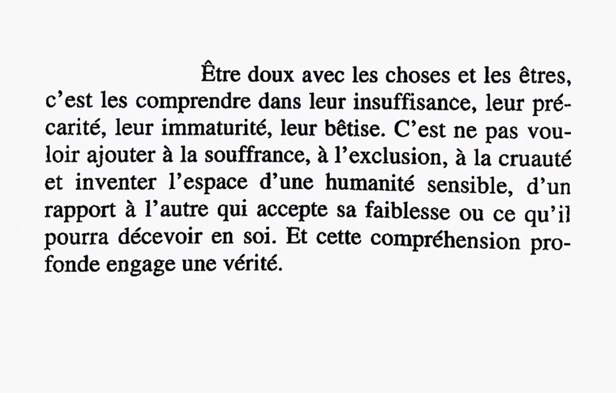 Puissance de la douceur (Anne Dufourmantelle, 2013).