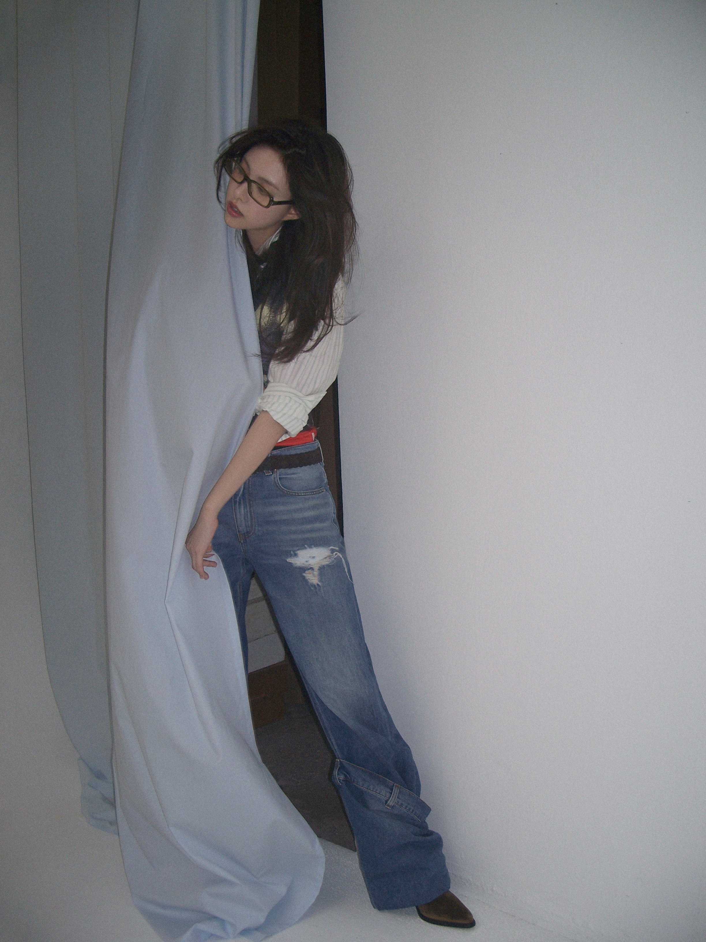 ILLIT(아일릿) 'bomb' Concept Photo (GLLIT Ver.) | 인스티즈